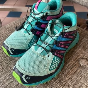 Salomon trail runners. X mission 3.